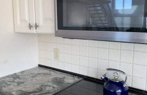 Townsend's Inlet Condo | Bay, Dock, Dog friendly Home . Short walk to the beach !