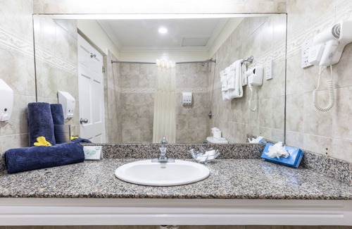 Rodney Bay Hotel | Bay Gardens Hotel