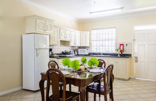 Rodney Bay Hotel | Bay Gardens Inn