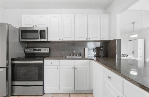 Bay Harbor Islands House | Bay Harbor Sunset Apt 2C