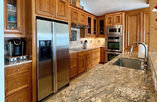 Isla Del Sol House | Bay House with Private Pool, Fishing, Kayaking & Sun Fun. Quiet neighborhood.