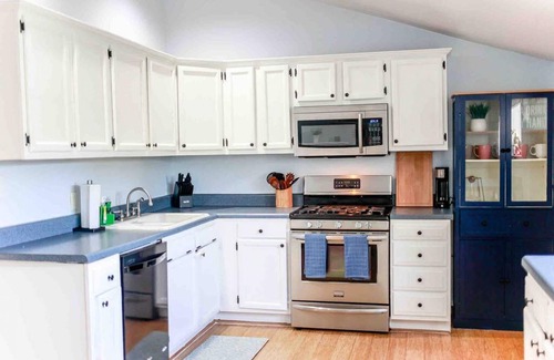 Willoughby Spit House | Bay Oak Beach Cottage