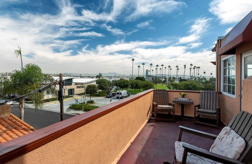 Balboa Peninsula Hotel | Bay Shores Peninsula Hotel