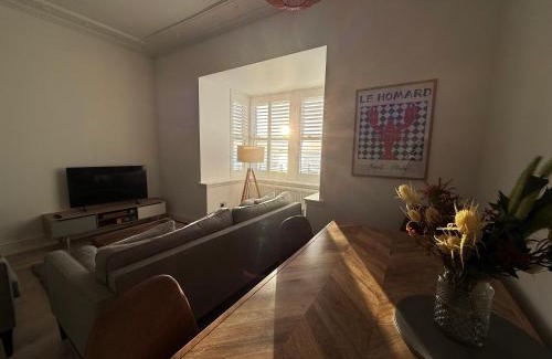Fairlie House | Bay View Cottage