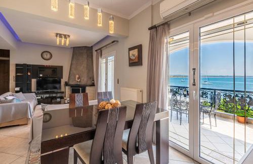 Petalidi Apartment | Bay View House