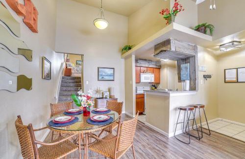Galveston Apartment | Bay View, Pool Access Romantic Galveston Retreat!