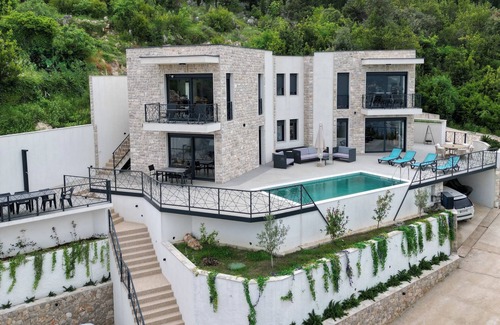 Zvinje Apartment | Bay View Village - Villa Eléanore 1