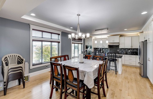 Ferndale House | Bay Views & Deck: Spacious Ferndale Family Home