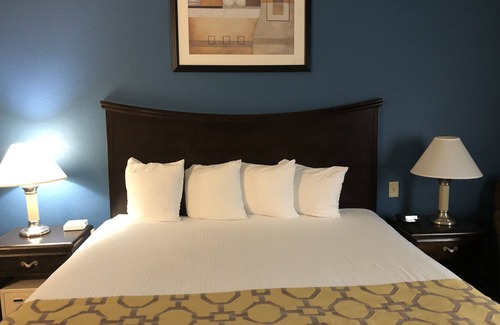 Decatur Hotel | Baymont by Wyndham Decatur