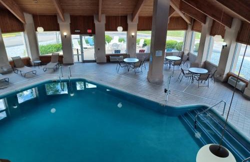Freeport Hotel | Baymont by Wyndham Freeport