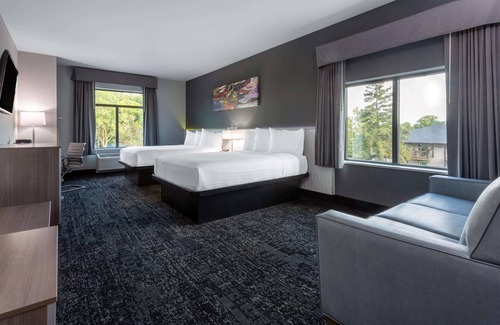 Madison Hotel | Baymont Inn & Suites by Wyndham Madison