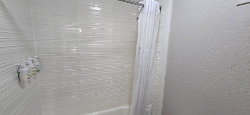 San Marcos Hotel | Baymont Inn & Suites San Marcos