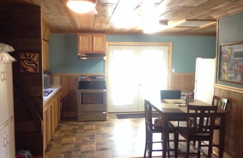 Pierre Part House | Bayou Belle Inn in Pierre Part, La sits on Belle River water frontage.