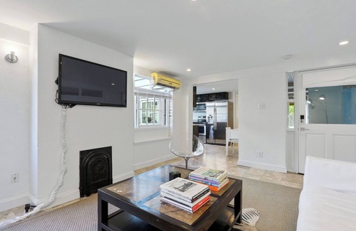 Esplanade Ridge Apartment | Bayou St. John Bungalow