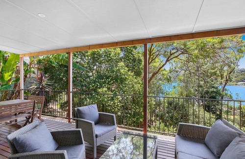 Hardys Bay House | Bayside Bliss | Water Views & WIFI