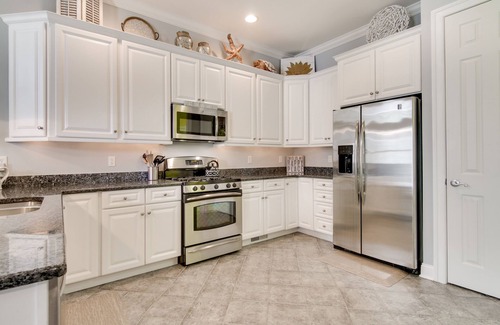 The Commons House | Bayside Resort Rental in Selbyville: 6 Mi to Beach