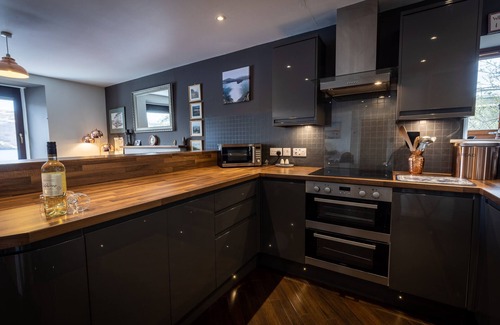 Achachork Apartment | Bayview, Quay Street, Portree