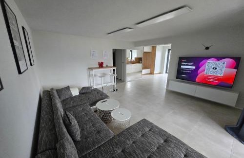 Banska Bystrica Apartment | BB Central Apartment with pool and garden