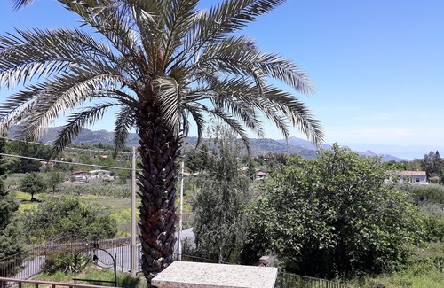 Presa Villa | BB Villa Overlooking Sea, Mountain, Coast - Renovated Ancient Winery More