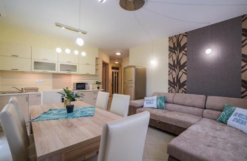 Siofok Aranypart Apartment | ★ BB Wellness Apartman ★