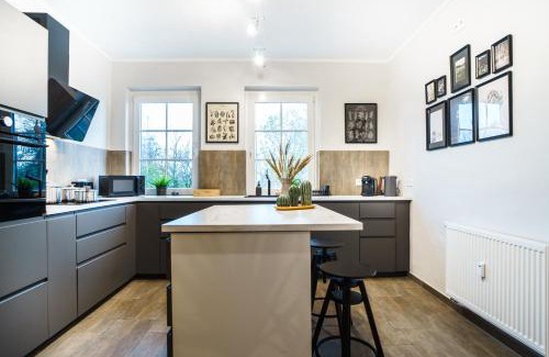Mettingen Apartment | BBQ I XXL Rooftop I Kamin I King I Kücheninsel I Wasch I WOOON Design BnB I