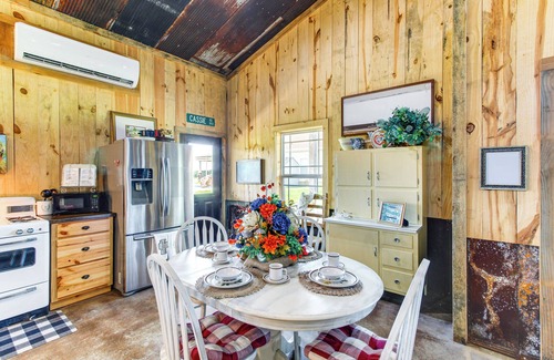 Enterprise Cabin | BBQ Ready: Farm-Style Kinston Hideaway w/Pool