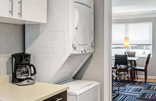 Brookwood Apartment | (BC2bA) Quiet Condo, Perfect for Business Professionals