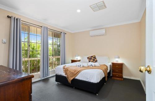 Somerville House | Bea-Vic Home. Your home away from home.