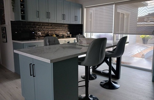 Batemans Bay House | BEACH AND GOLF RESORT