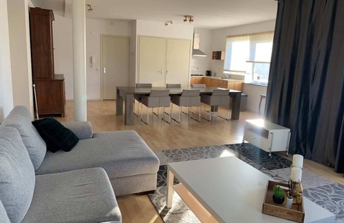 Wormer Apartment | Beach Apartment Amsterdam and Zaanse Schans