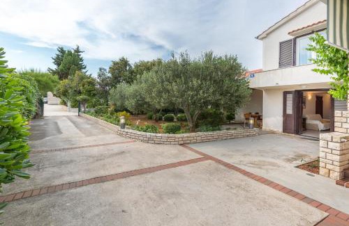 Poljana Apartment | Beach apartment M & B
