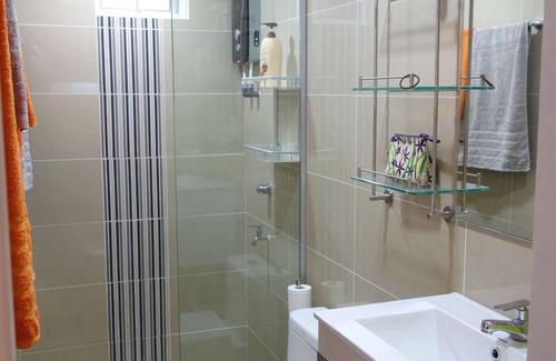 Papar Apartment | Beach Apartment Near Kota Kinabalu