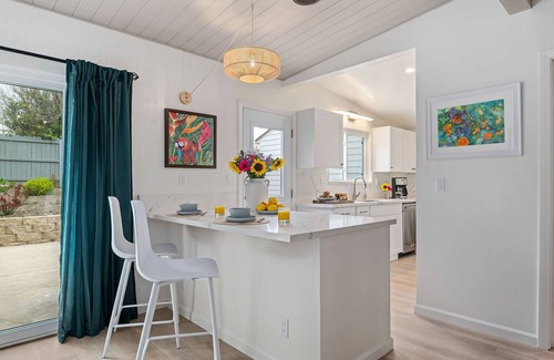 The Mesa House | Beach Bliss - Art Deco Inspired Retreat, Explore Santa Barbara!
