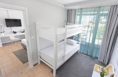 Ulcinj Hotel | Beach Break! FOUR Relaxing 2BR Suites, Outdoor Swimming Pools, Kid's Playground!