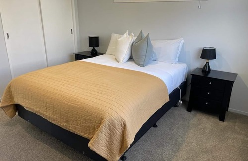 Papamoa Beach House | Beach Break Papamoa-Beachfront