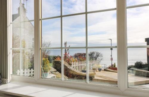 Kinghorn Apartment | Beach Cottage