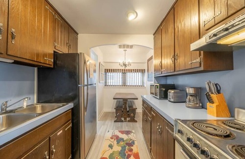 Stone Harbor House | Beach Cottage with Roof Deck