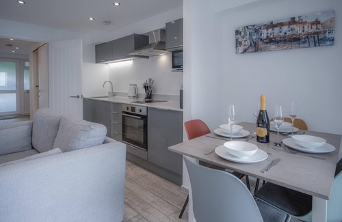 Saundersfoot Apartment | Beach Court - 1 Bedroom Apartment - Saundersfoot