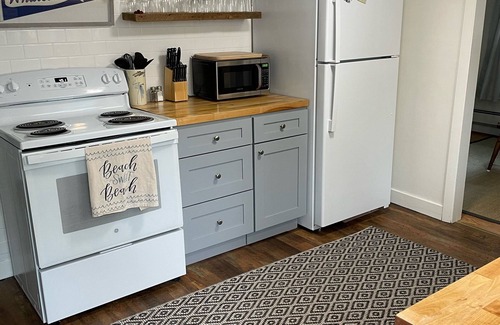 Manchester-by-the-Sea Apartment | Beach dreaming?