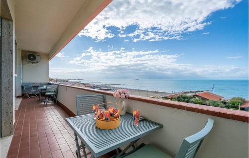 Marinella di Sarzana Apartment | Beach Front Apartment