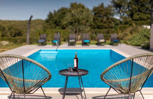 Mugeba House | Beach front home in Porec