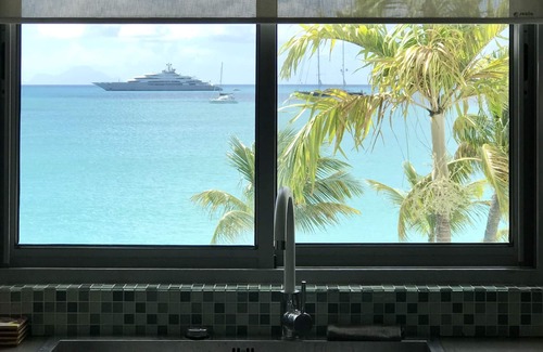 Simpson Bay Condo | Beach Front Modern Condo on the beach