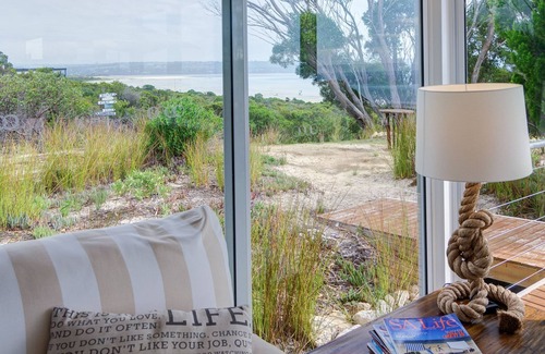 Island Beach House | Beach Front. Panoramic Views. Kayaks. Nestled in Nature