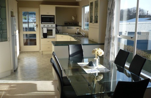 Riverton House | Beach front property