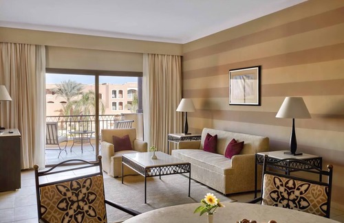 El Quseir Hotel | Beach Getaway with Coral Adventures and Aqua Coraya Water Park