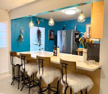 Southwest House | Beach Glam Abode - King Bed, BBQ, Beach Gear