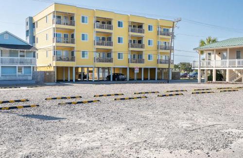 North Carolina Coast Apartment | Beach Harbour 38 - The Carolina Beach Boardwalk