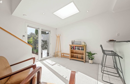 Kingston Beach House | Beach Haven - 2 Bedroom Townhouse