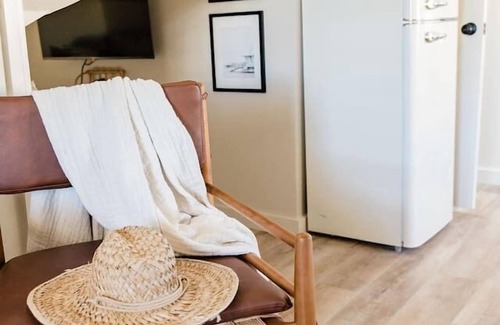 North Carolina Coast House | Beach Haven Bungalow #2-Sweet Beach Chic Cottage