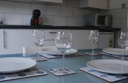Stackpole Ski Chalet | Beach Home 3 mins walk to beach - Freshwater East
